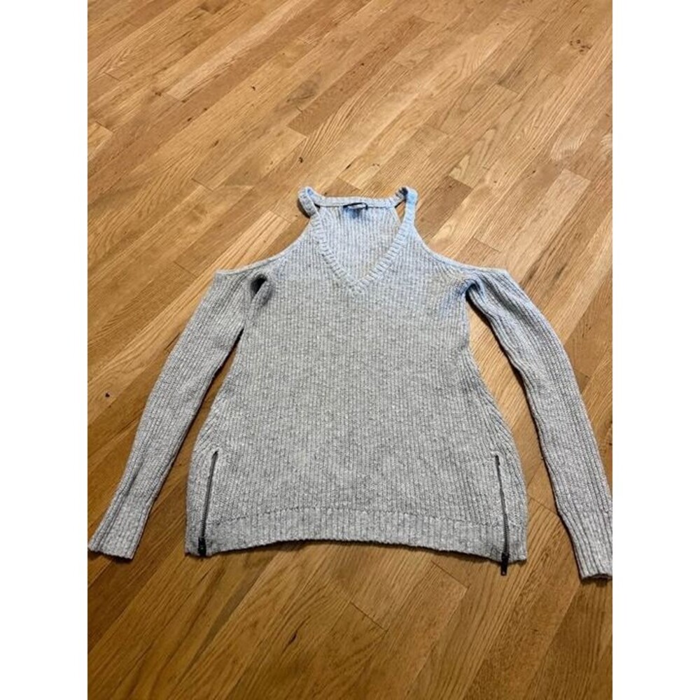 American Eagle Open Shoulder Knit top